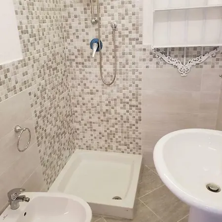 Villetta Casa Vacanza Vibo Valentia Lägenhet Vena Superiore